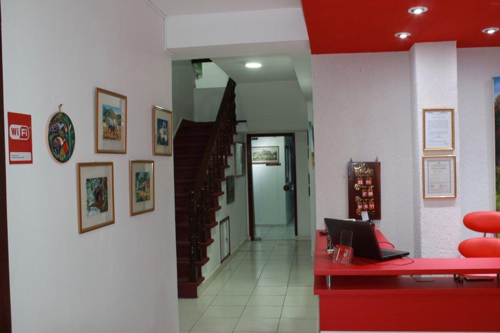 Hostal Casa Suiza Asuncion Luaran gambar