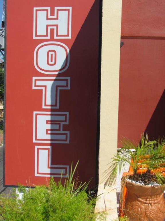 Hostal Casa Suiza Asuncion Luaran gambar