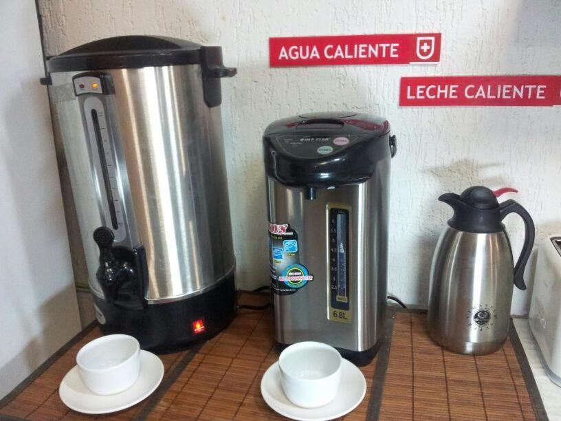 Hostal Casa Suiza Asuncion Luaran gambar