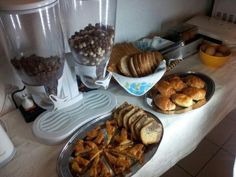 Hostal Casa Suiza Asuncion Luaran gambar